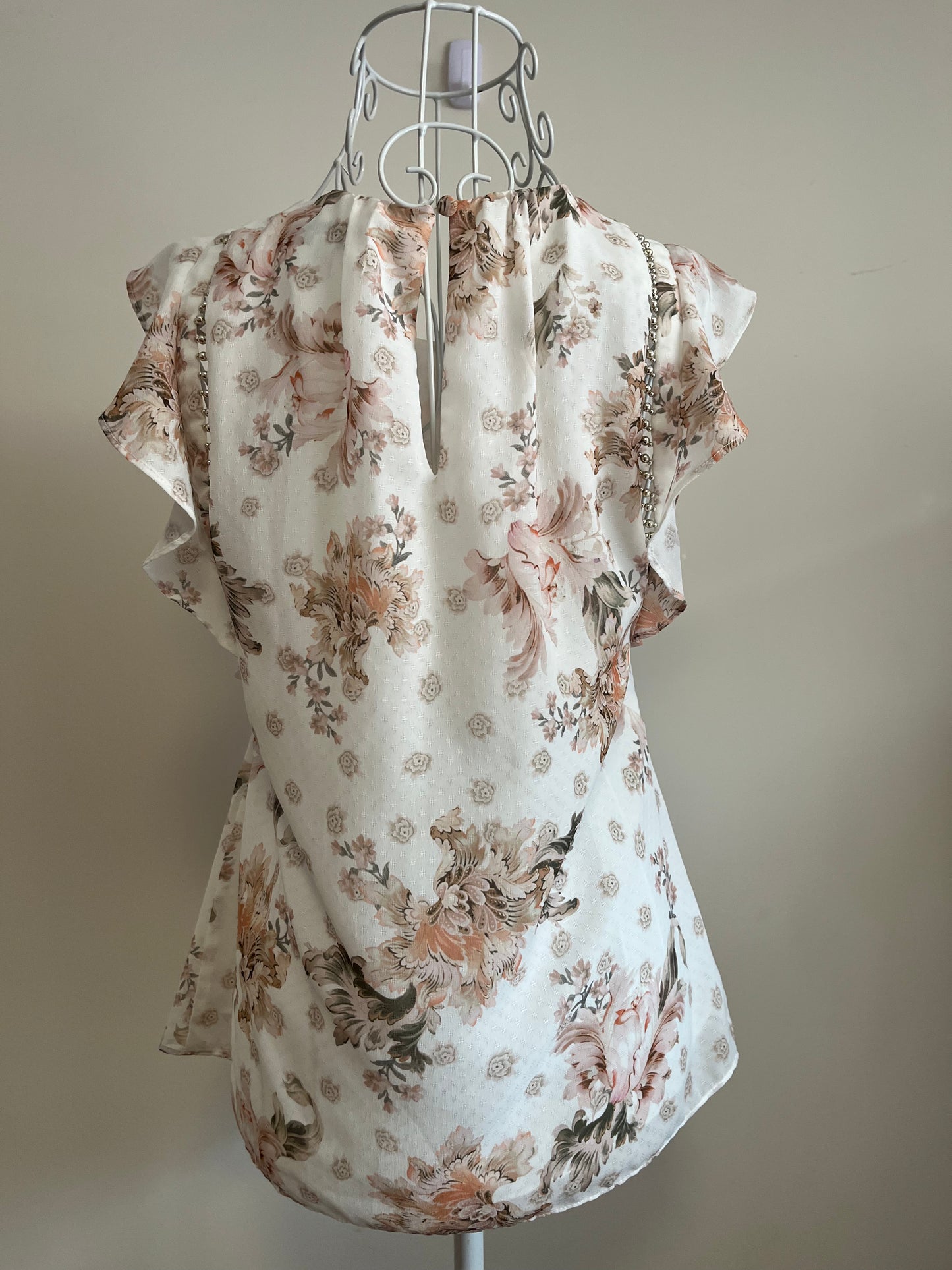 Forever New Floral Top Size 6