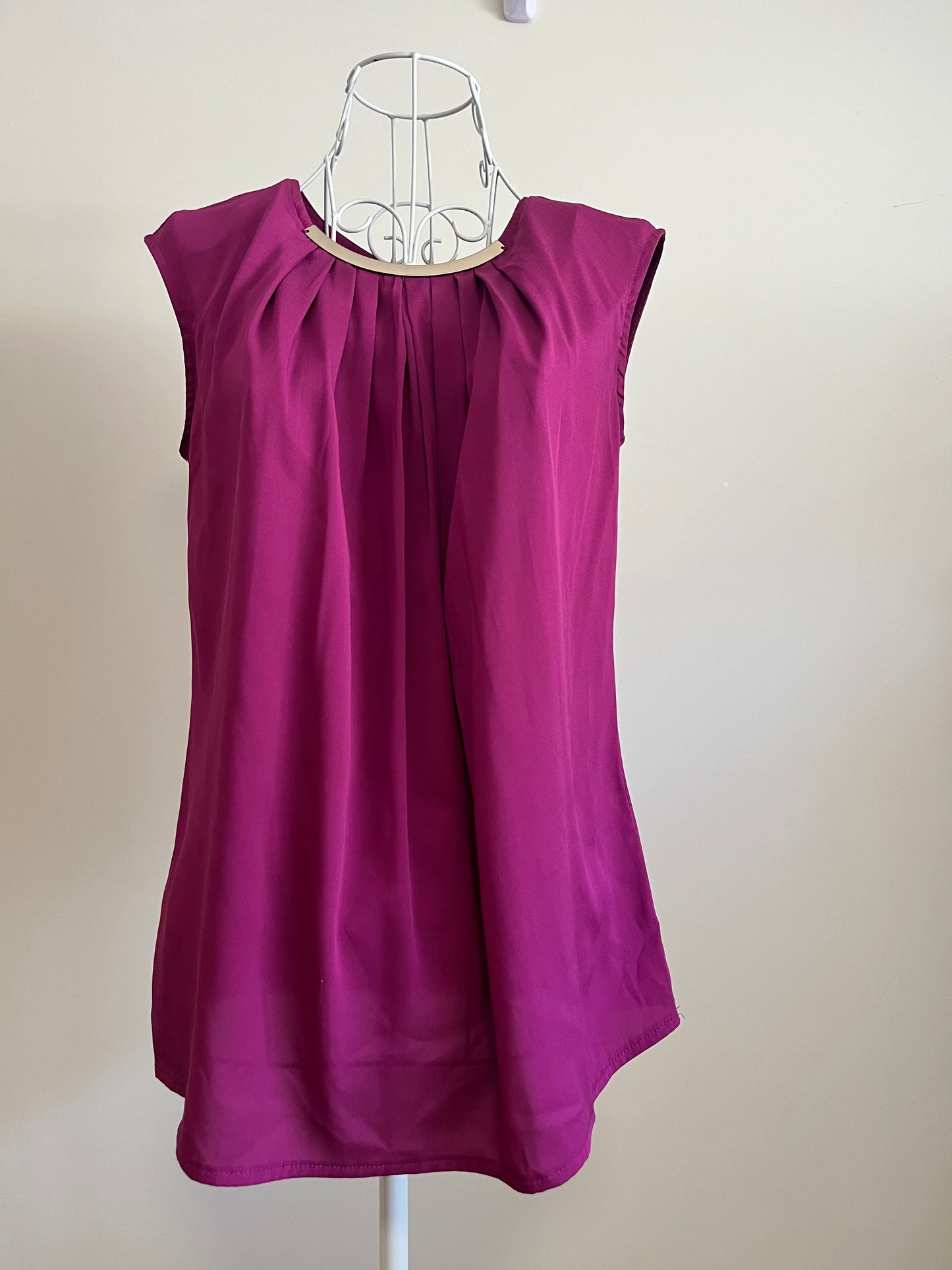 Forecast Purple Top Size 6