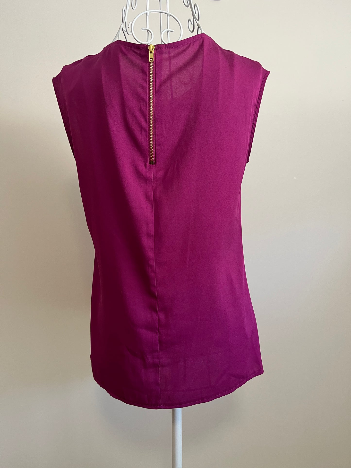 Forecast Purple Top Size 6