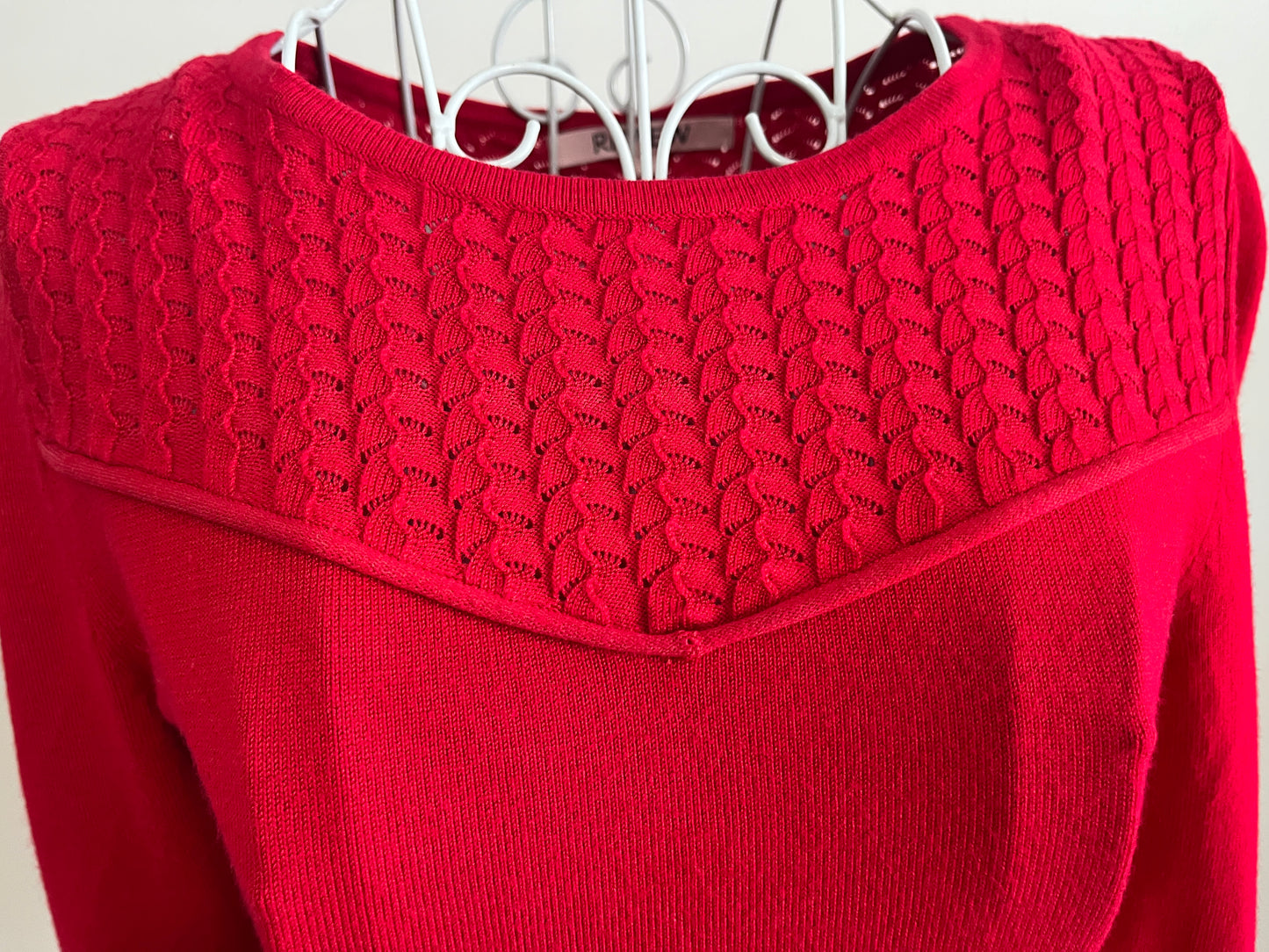 Red Review Jumper Size 8