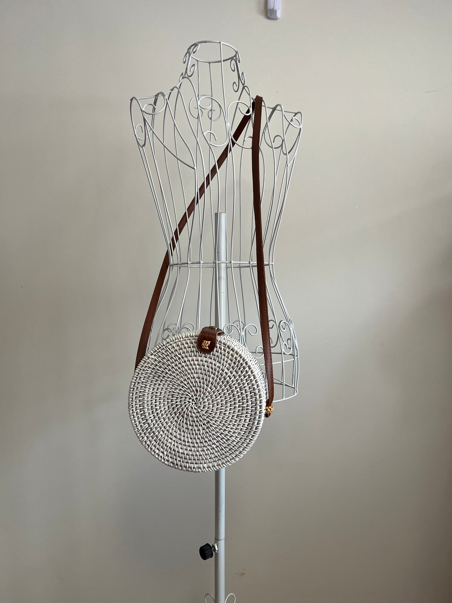 White/Tan Round Cross Body Bag