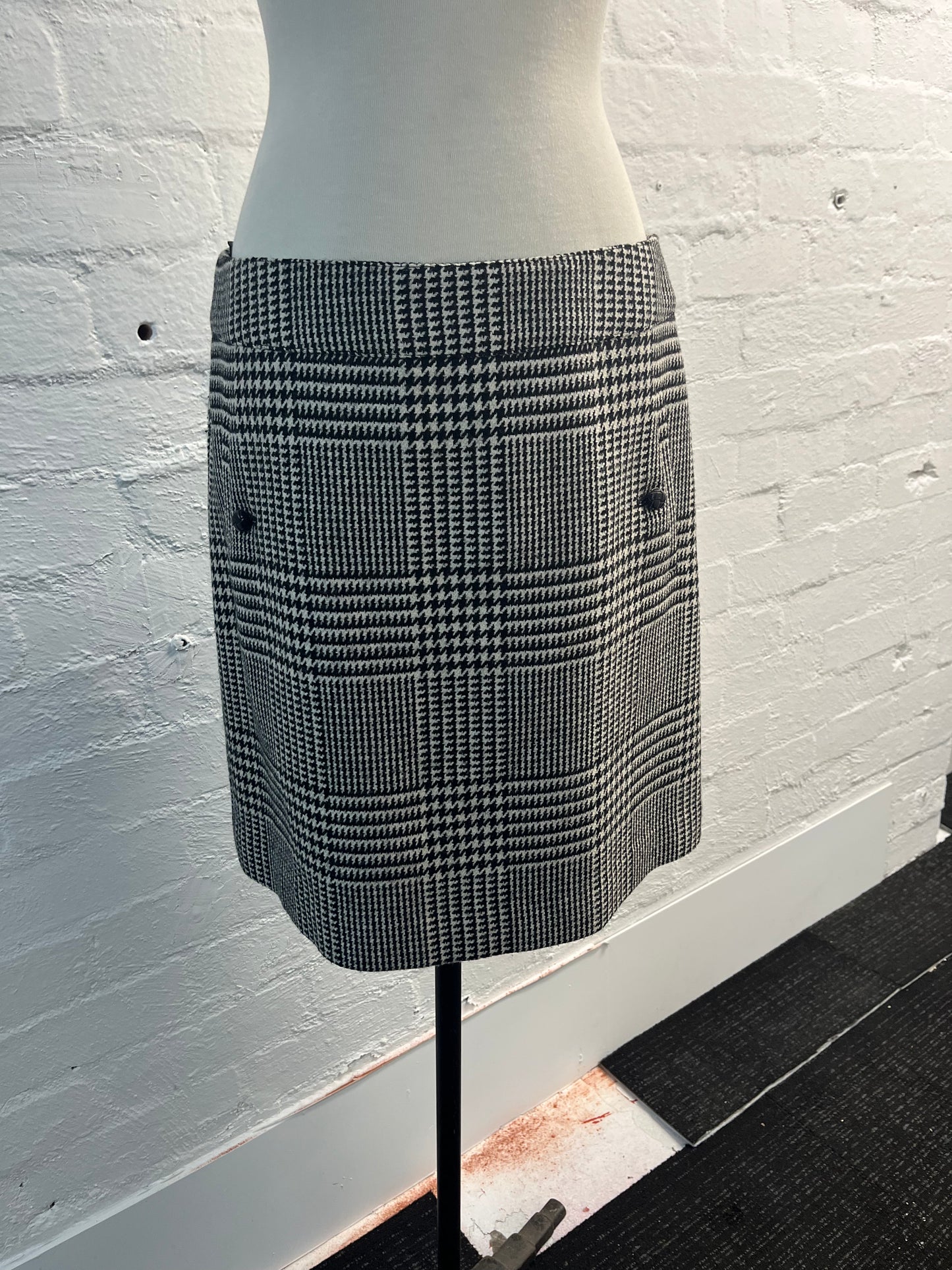 Black and White Houndstooth Skirt Size 12