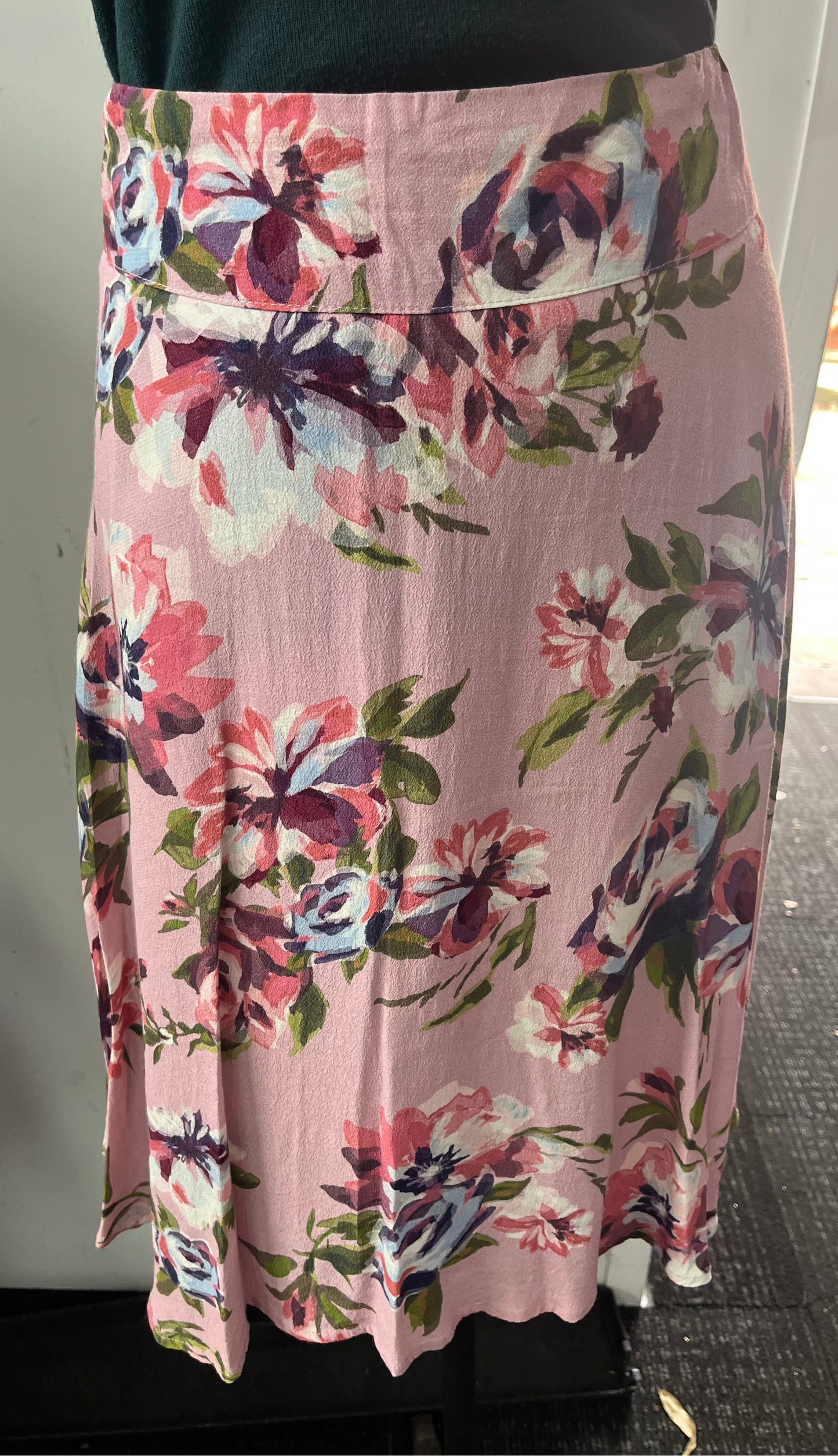 Diana Ferrari Floral  Skirt Size 10