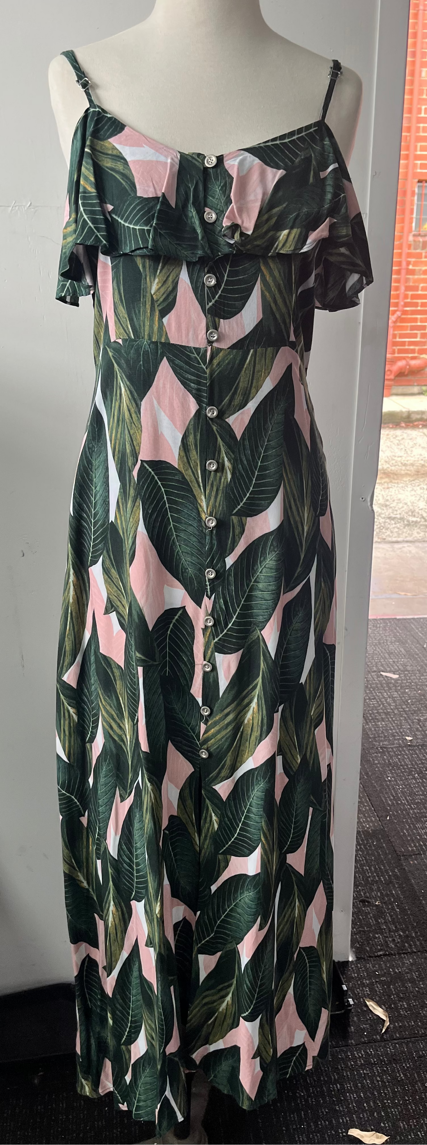 Sass Leaf Dress Size 12