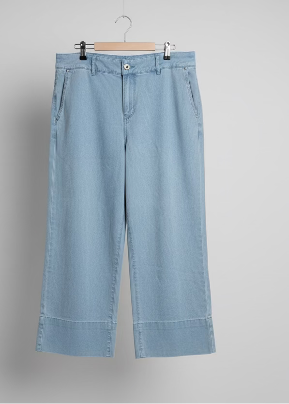 Review Light Blue jeans Size 14